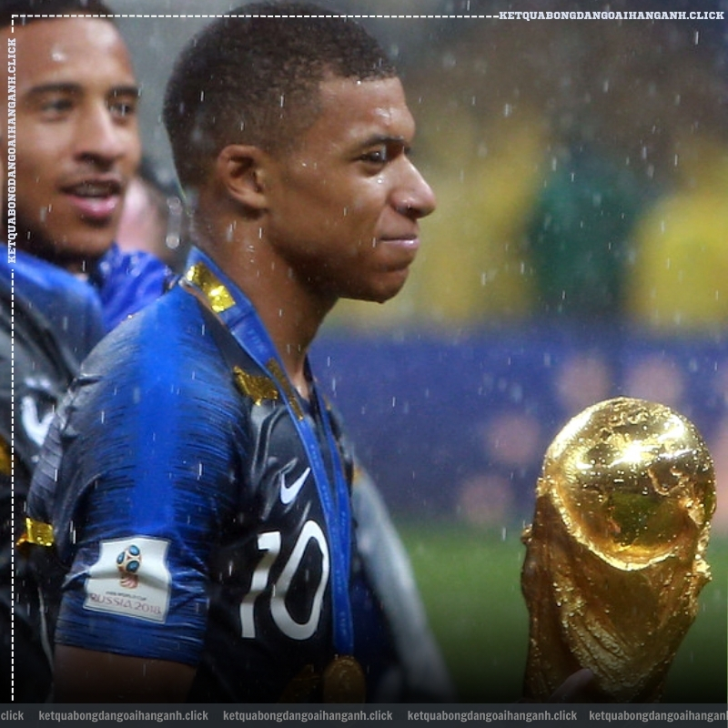 Tiểu sử và hành trình của Kylian Mbappe